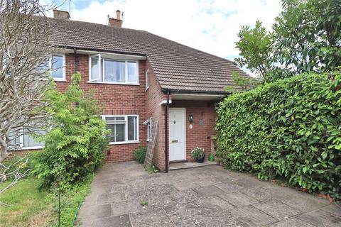 2 bedroom maisonette for sale, Rydes Close, Surrey GU22