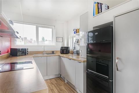 2 bedroom maisonette for sale, Southborough Lane, Bromley, BR2