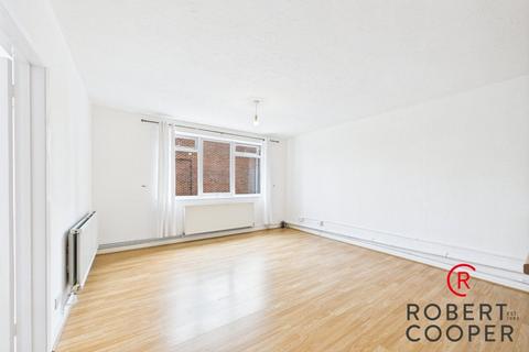 undefined, Victoria Road, Ruislip, HA4