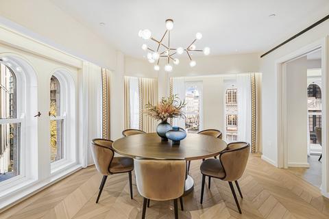 4 bedroom flat to rent, Basil Street, Knightsbridge, London