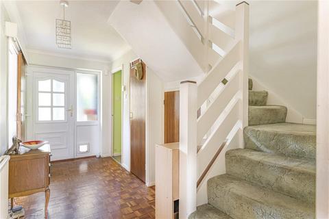 3 Streamside Close, Bromley, BR2 9BH