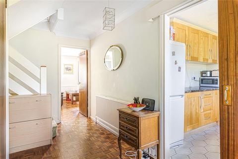 3 Streamside Close, Bromley, BR2 9BH