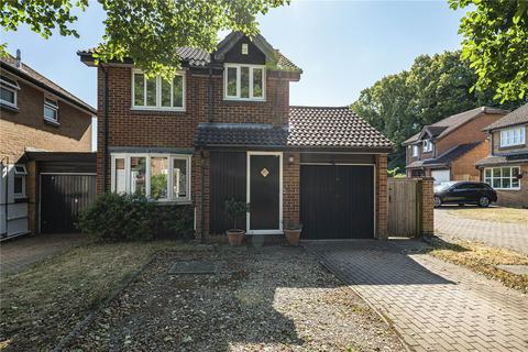 3 bedroom link detached house for sale, Bishops Avenue, Bromley, BR1