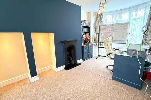 3 bedroom semi-detached house for sale, Broad Meadow Lane, Birmingham B30