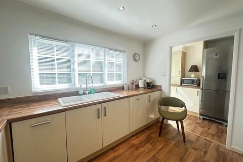 1 bedroom mobile home for sale, Rugeley Road , Armitage
