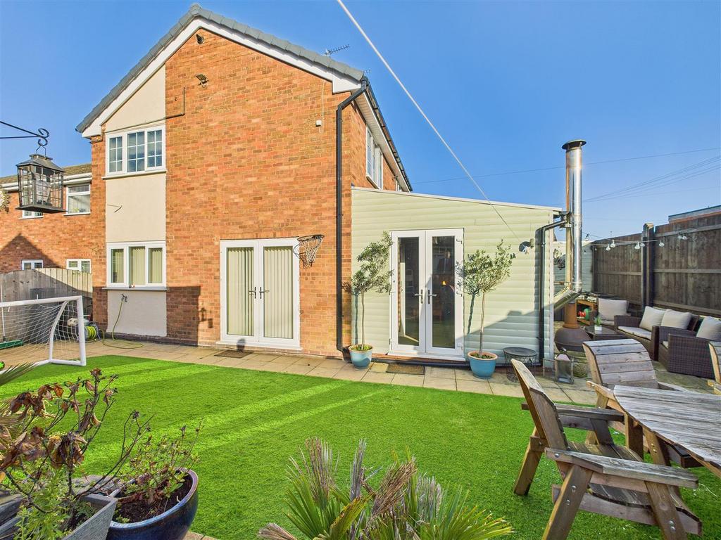 CAM01407 G0-PR0032-STILL016.jpg