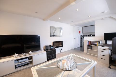 undefined, Val Plaisant, Jersey JE2