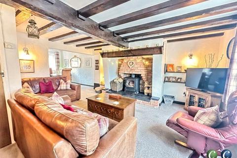 Kelmscot Main Road, Great Haywood, Stafford, ST18 0SW