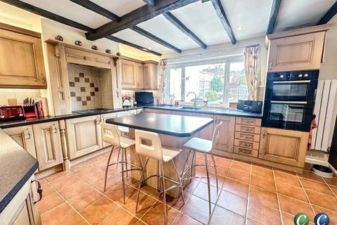 Kelmscot Main Road, Great Haywood, Stafford, ST18 0SW