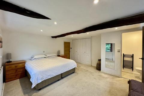 4 bedroom cottage for sale, Nettleton Road, Huddersfield, HD5 9SZ