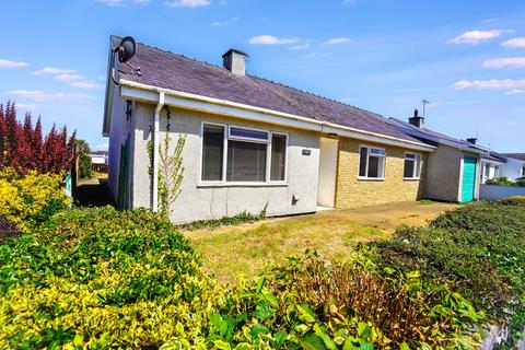 3 bedroom bungalow for sale, Lleyn, 67 Lon Ceredigion, Pwllheli