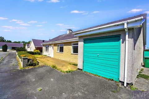 3 bedroom bungalow for sale, Lleyn, 67 Lon Ceredigion, Pwllheli