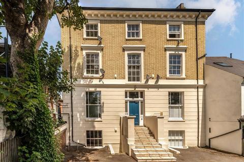 Charlwood Mansions, London SW12
