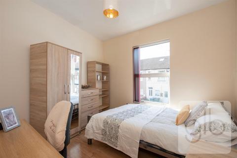 4 bedroom terraced house to rent, Melbourne Road, Coventry