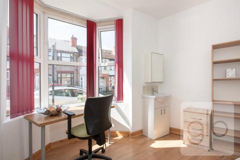 4 bedroom terraced house to rent, Melbourne Road, Coventry