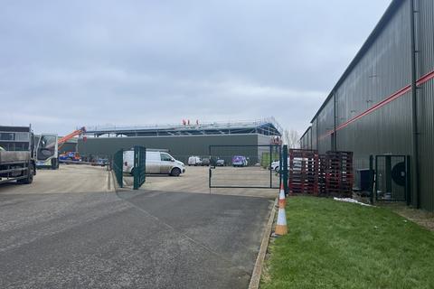 Storage to rent - Westcott, Aylesbury HP18