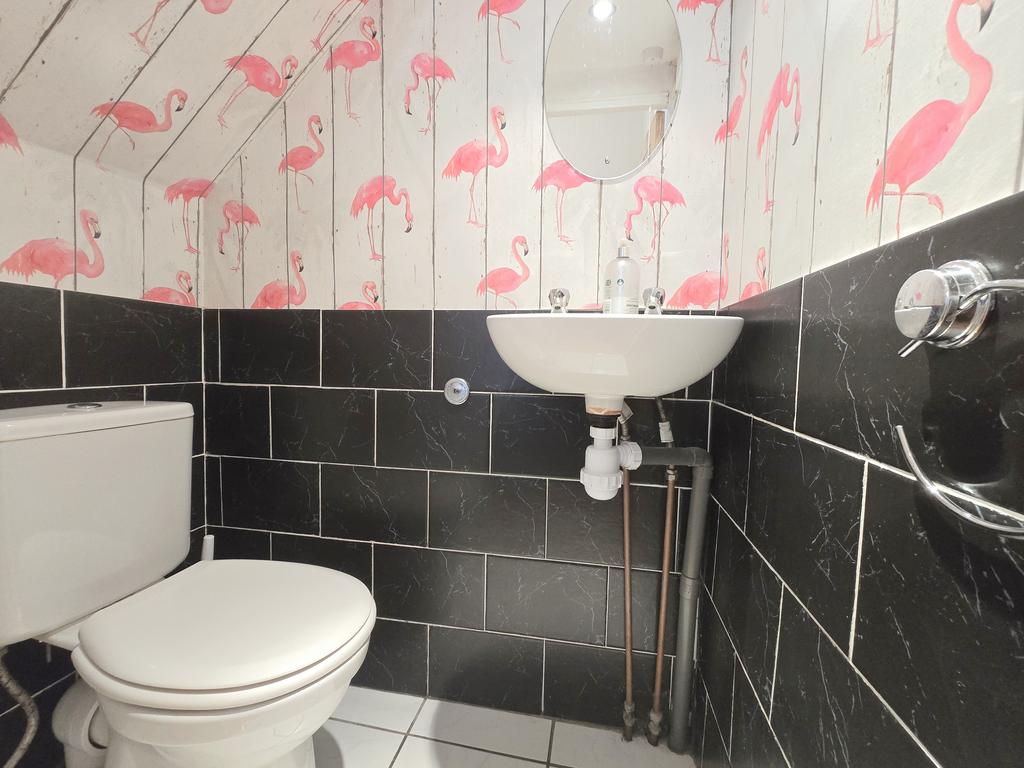 Ground floor wc