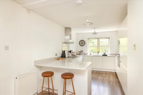 undefined, Flat 5/4 West Mill Bank, Colinton, Edinburgh, EH13