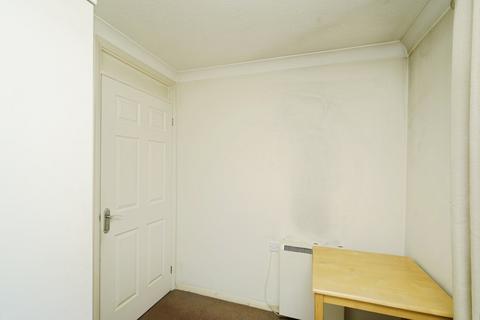7 Edmonds Close, Birmingham, B33 0DJ