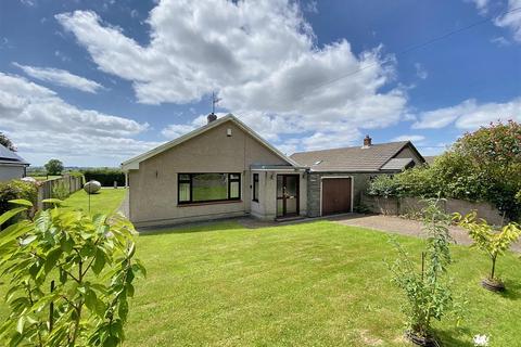 3 bedroom detached bungalow for sale, Lawrenny Road, Cresselly, Kilgetty