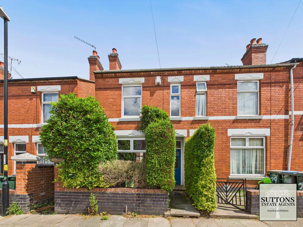 27 Sir Thomas Whites, CV5 8 DN