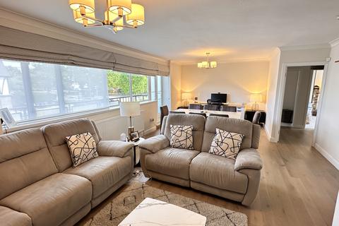 2 bedroom flat to rent, Jesmond Way, Stanmore HA7