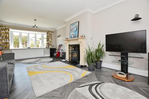 undefined, Weymouth Crescent, Scunthorpe