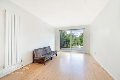 28 Rangers Square, London, SE10 8HR