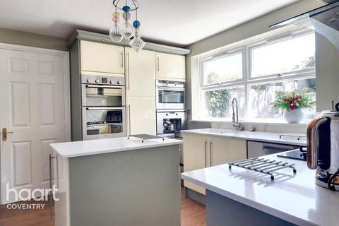 5 Beechnut Close, Coventry, CV4 9UW