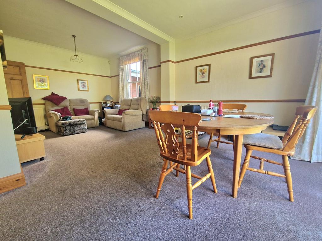 Family/Dining Room