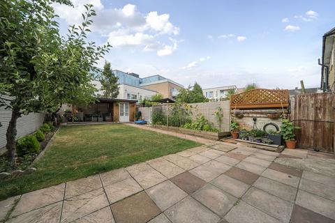 4 bedroom end of terrace house for sale, Linchmere Road, London