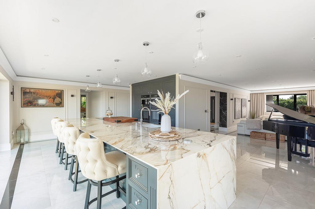 Kitchen/Breakfast