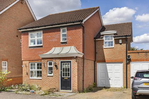 4 bedroom detached house for sale, Beauchamps, Welwyn Garden City, Hertfordshire, AL7