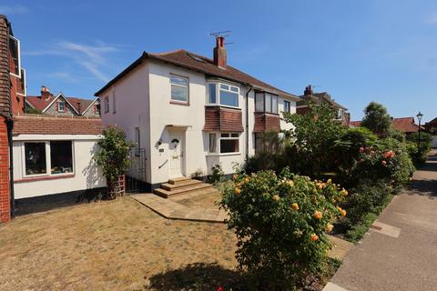 Manor Close, Havant