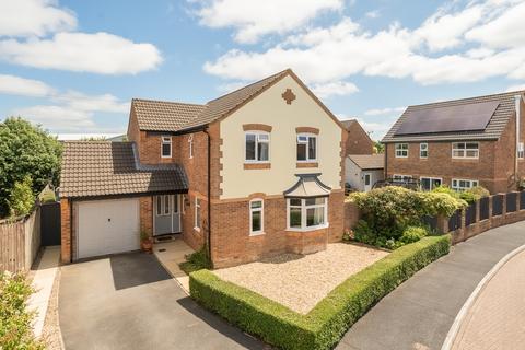 25 Fairfax Way, Torrington, EX38 7DA