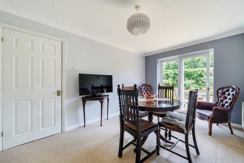 25 Fairfax Way, Torrington, EX38 7DA