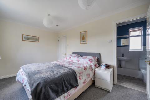 25 Fairfax Way, Torrington, EX38 7DA