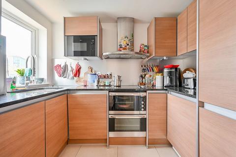 3 bedroom flat for sale, Durham Wharf Drive, Brentford, TW8