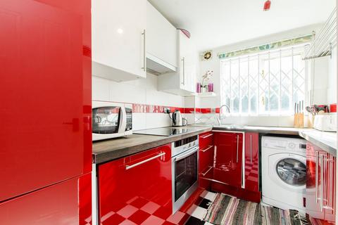 1 bedroom flat for sale, Sheppard Drive, Southwark, London, SE16