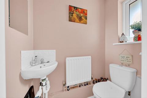 2 bedroom terraced house for sale, Pennington Way, London SE12