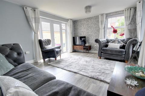 4 bedroom detached house for sale, Newman Avenue, Beverley