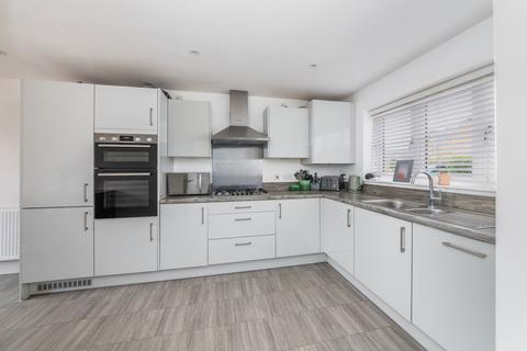 4 bedroom detached house for sale, Cotefield Drive, Bodicote