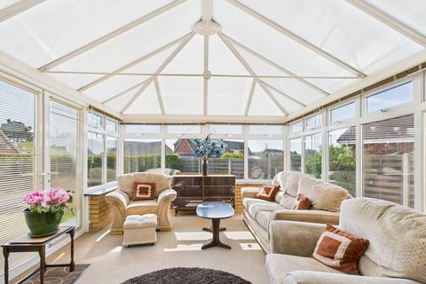 4 bedroom detached bungalow for sale, Churchill Avenue, Brigg DN20