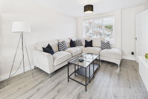 26 Baker Close, Crawley, RH10 6HA