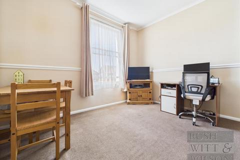 1 bedroom flat for sale, Springfield Road, St. Leonards-On-Sea