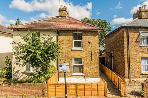 8 Pears Road, Hounslow, TW3 1SY