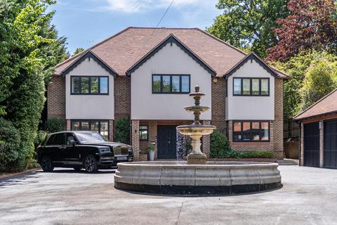 5 bedroom detached house for sale, St. Leonards Hill, Windsor, Berkshire, SL4