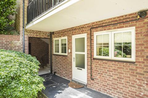 undefined, Park Close, Hatfield, AL9