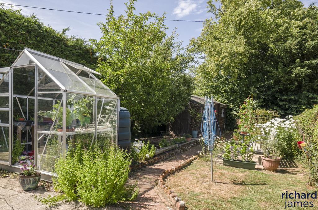 7588395b62de4af29faafb4382af3855