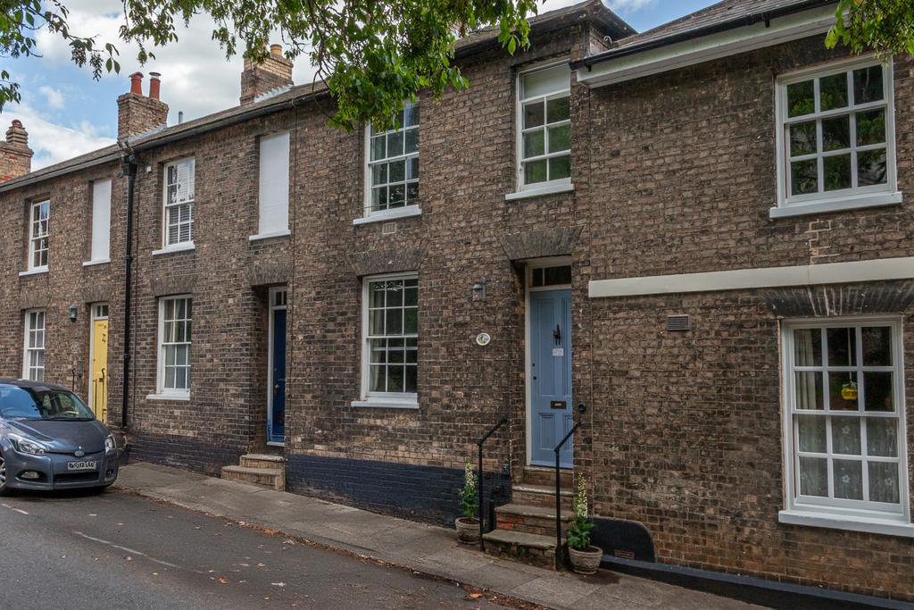 Ip12 2eb St. Johns Hill, Woodbridge, IP12 1HS 2 bed terraced house - £395,000